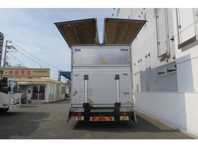 ISUZU FORWARD 2016 Image 31