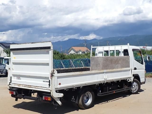 MITSUBISHI CANTER 2018 Image 31