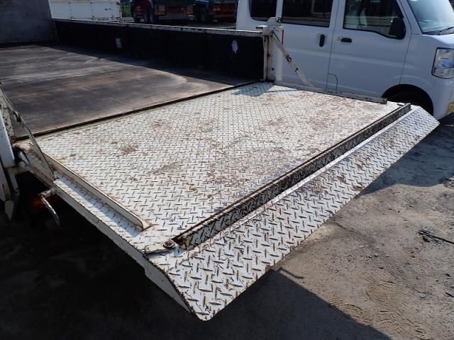 MITSUBISHI CANTER 2018 Image 31