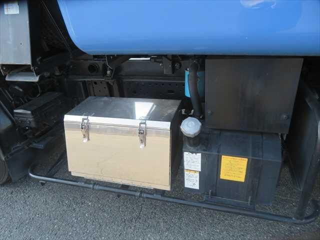 ISUZU ELF 2017 Image 31