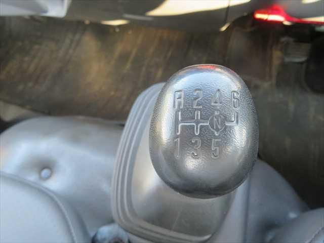 ISUZU ELF 2017 Image 31