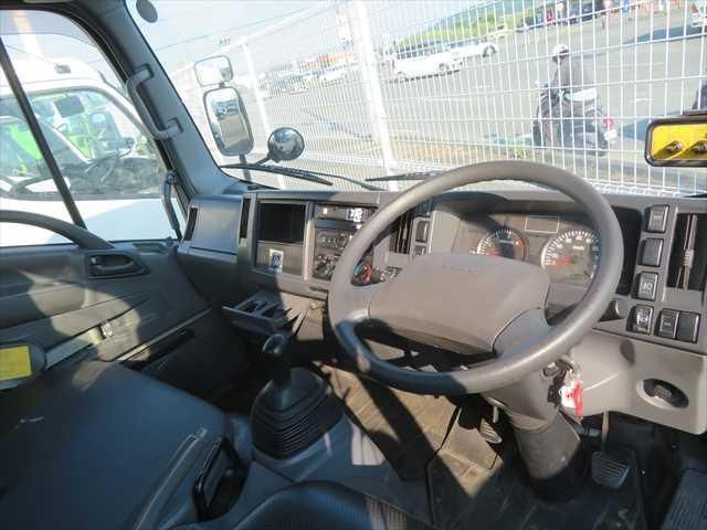 ISUZU ELF 2017 Image 31