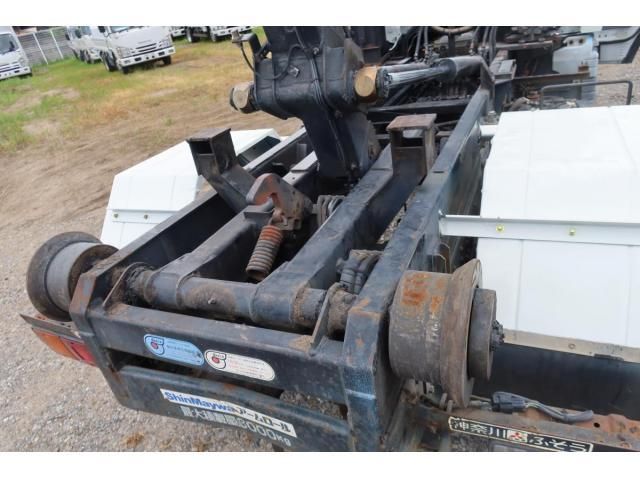 MITSUBISHI CANTER 2003 Image 31