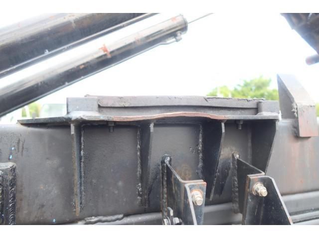 MITSUBISHI CANTER 2003 Image 31