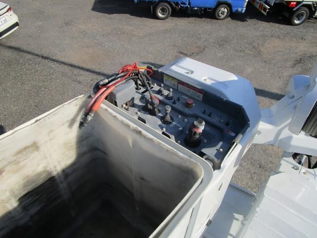 TOYOTA DYNA 2010 Image 31