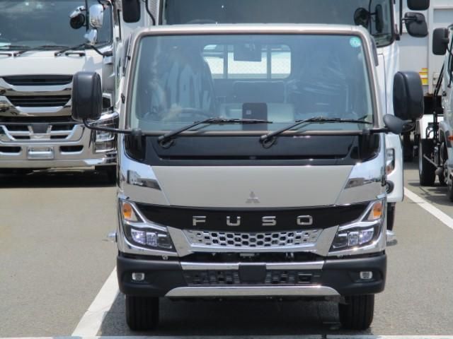 MITSUBISHI CANTER 2025 Image 31