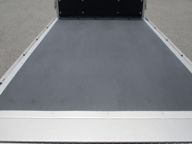 MITSUBISHI CANTER 2025 Image 31