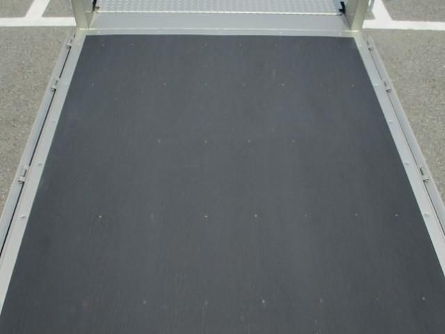 MITSUBISHI CANTER 2025 Image 31