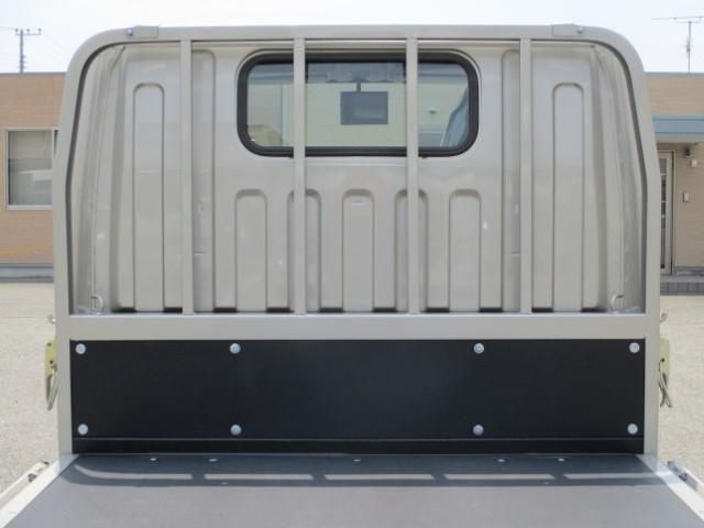 MITSUBISHI CANTER 2025 Image 31