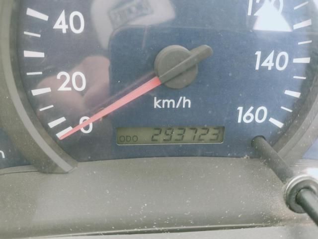 MITSUBISHI CANTER 2003 Image 31