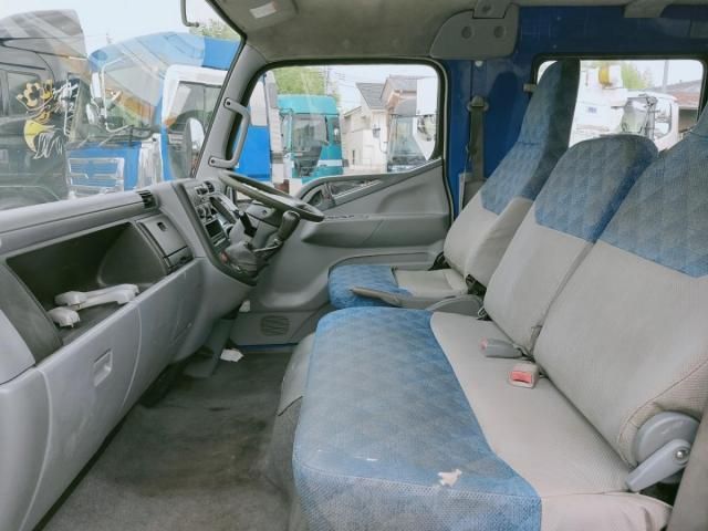 MITSUBISHI CANTER 2003 Image 31