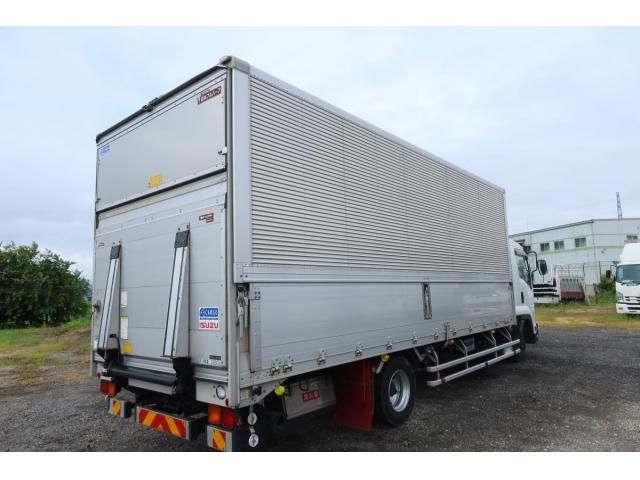 ISUZU FORWARD 2017 Image 31