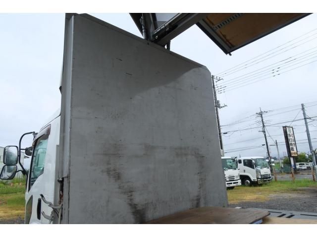 ISUZU FORWARD 2017 Image 31