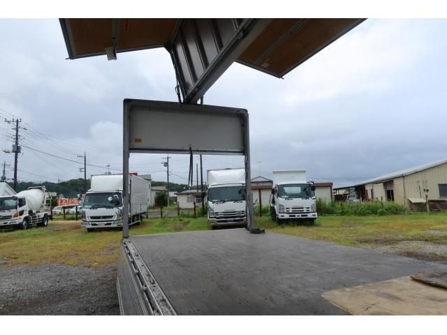 ISUZU FORWARD 2017 Image 31