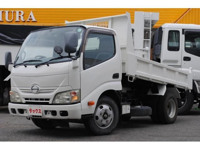 HINO DUTRO 2011 Image 31