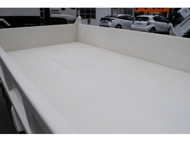 HINO DUTRO 2011 Image 31