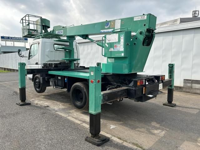 MITSUBISHI CANTER 2003 Image 31