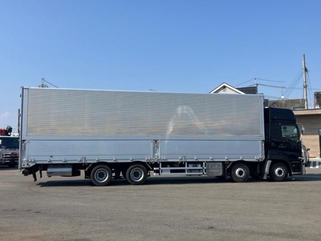 NISSAN DIESEL QUON 2021 Image 31