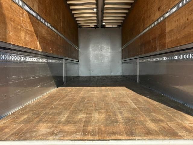 NISSAN DIESEL QUON 2021 Image 31