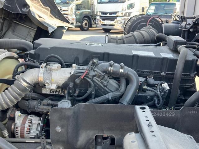 NISSAN DIESEL QUON 2021 Image 31