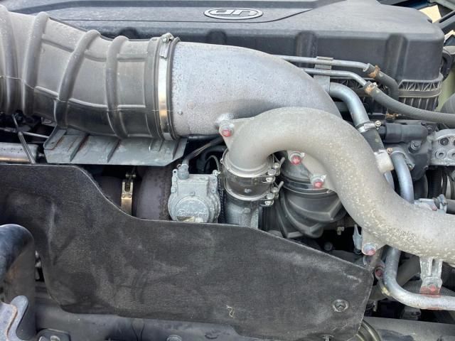 NISSAN DIESEL QUON 2021 Image 31