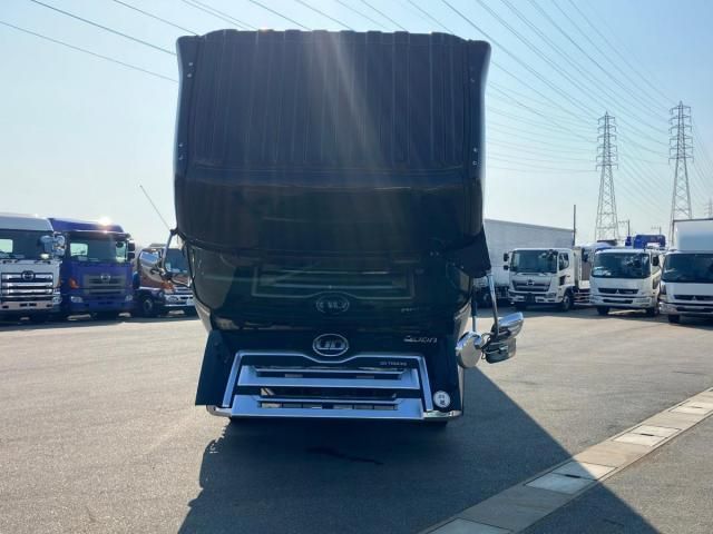 NISSAN DIESEL QUON 2021 Image 31