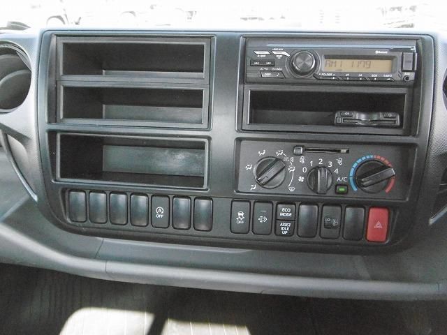 HINO DUTRO 2020 Image 31