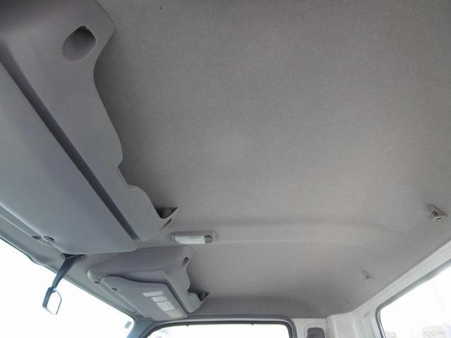 HINO DUTRO 2020 Image 31