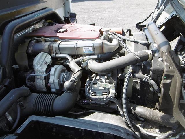 HINO DUTRO 2020 Image 31