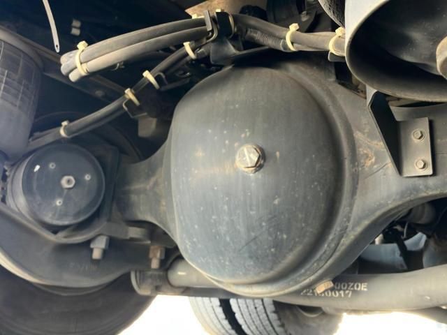 NISSAN DIESEL QUON 2016 Image 31