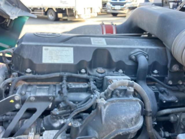 NISSAN DIESEL QUON 2016 Image 31