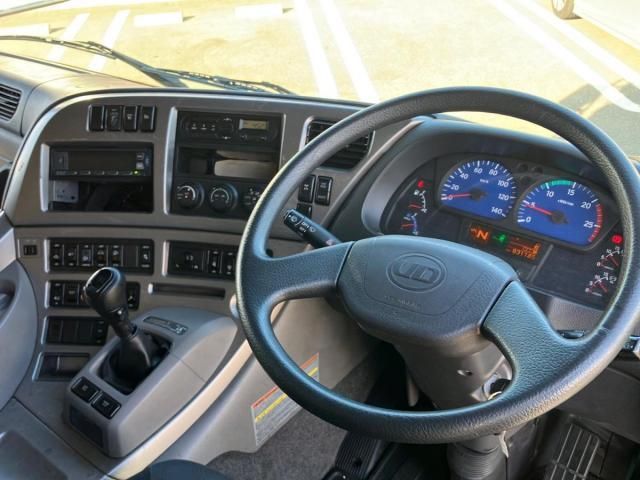 NISSAN DIESEL QUON 2016 Image 31