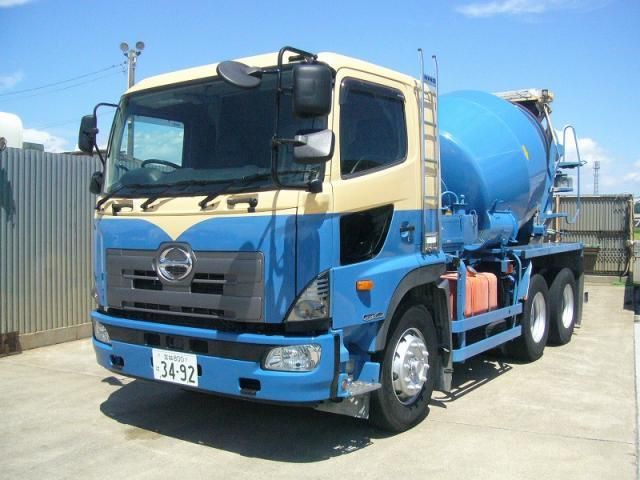 HINO PROFIA 2014 Image 31