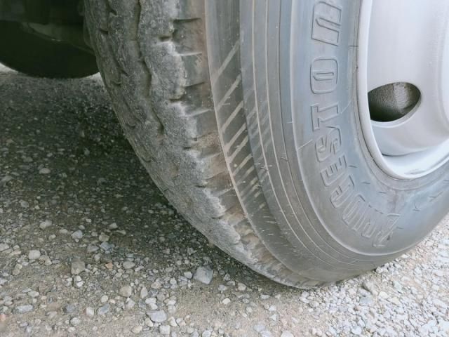 HINO PROFIA 2004 Image 31