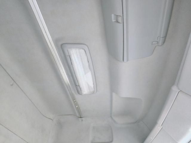 HINO PROFIA 2004 Image 31