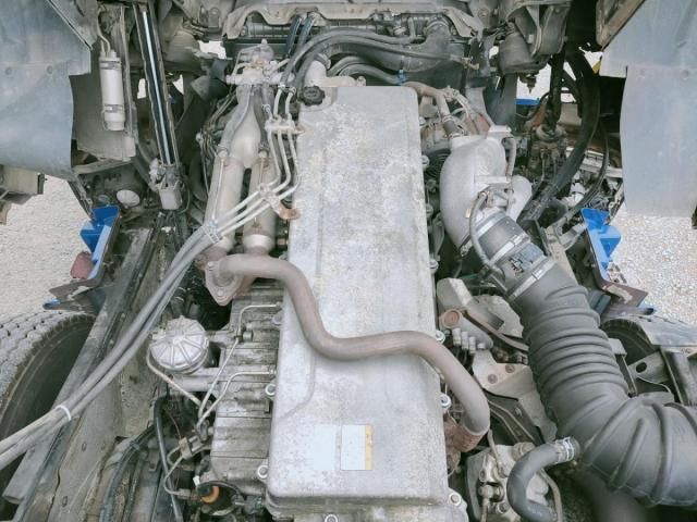 HINO PROFIA 2004 Image 31