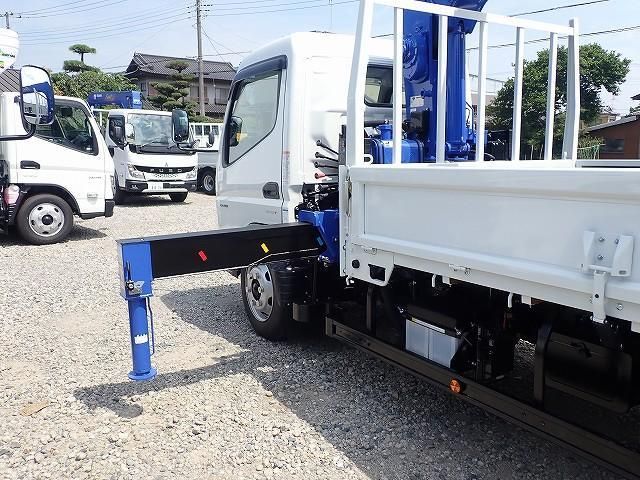 MITSUBISHI CANTER 2025 Image 31