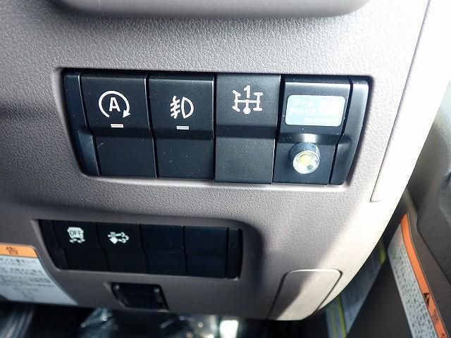 MITSUBISHI CANTER 2025 Image 31