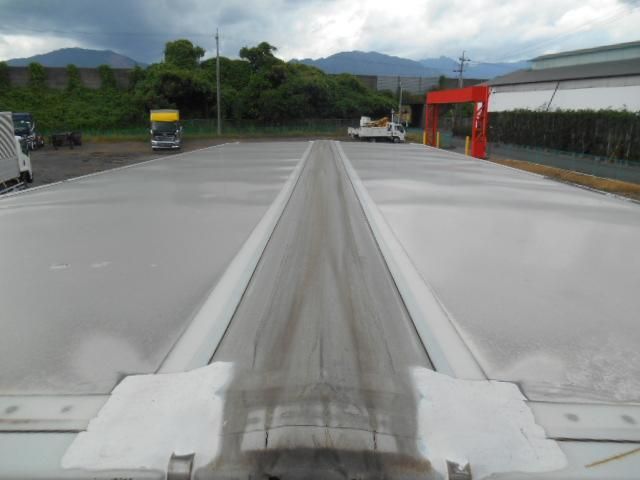 MITSUBISHI CANTER 2017 Image 31