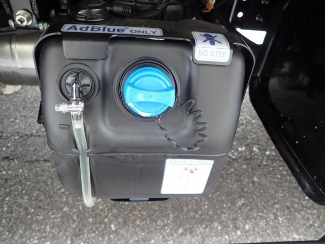 MITSUBISHI CANTER 2025 Image 31