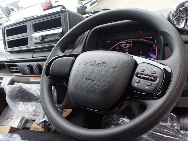 MITSUBISHI CANTER 2025 Image 31