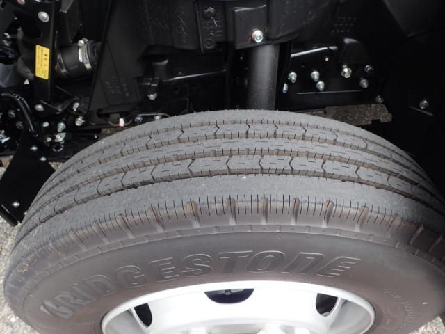 MITSUBISHI CANTER 2025 Image 31