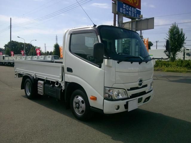 HINO DUTRO 2022 Image 31