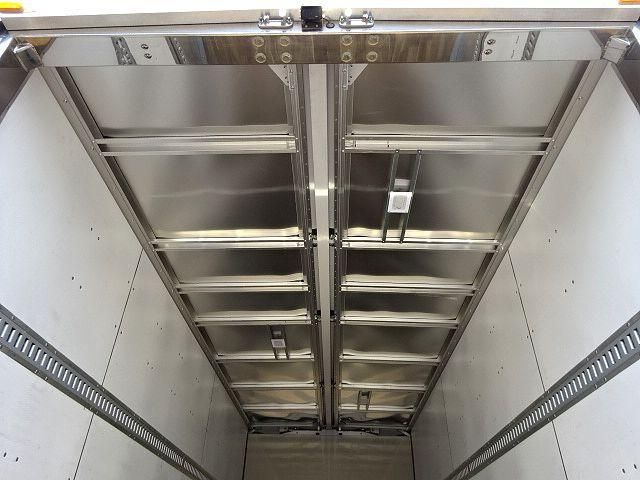 MITSUBISHI FUSOU FIGHTER 2023 Image 31