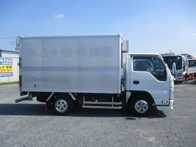 ISUZU ELF 2015 Image 31