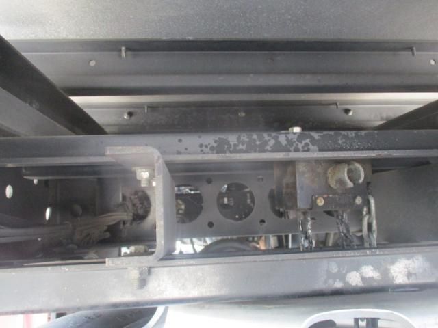 ISUZU ELF 2015 Image 31