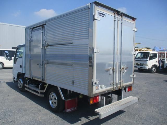 ISUZU ELF 2015 Image 31