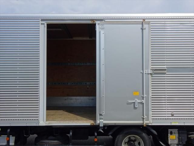 MITSUBISHI CANTER 2020 Image 31