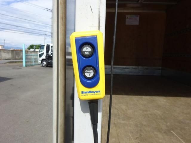 MITSUBISHI CANTER 2020 Image 31