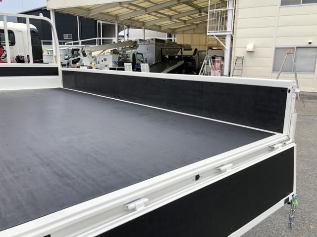 HINO DUTRO 2024 Image 31